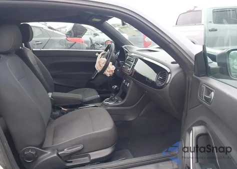 2013 Volkswagen Beetle 2.5L Entry from USA, damaged, VIN 3VWFP7AT5DM654256